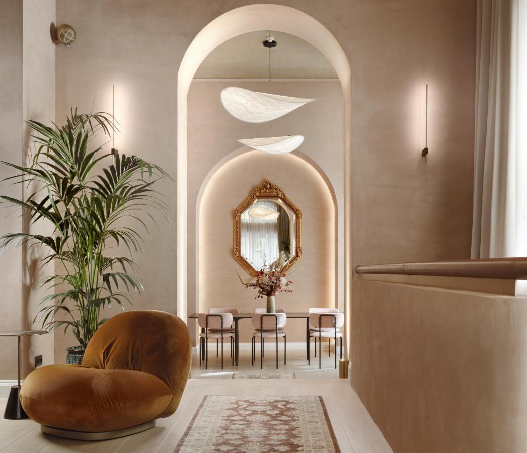 Hotel Monument 4*