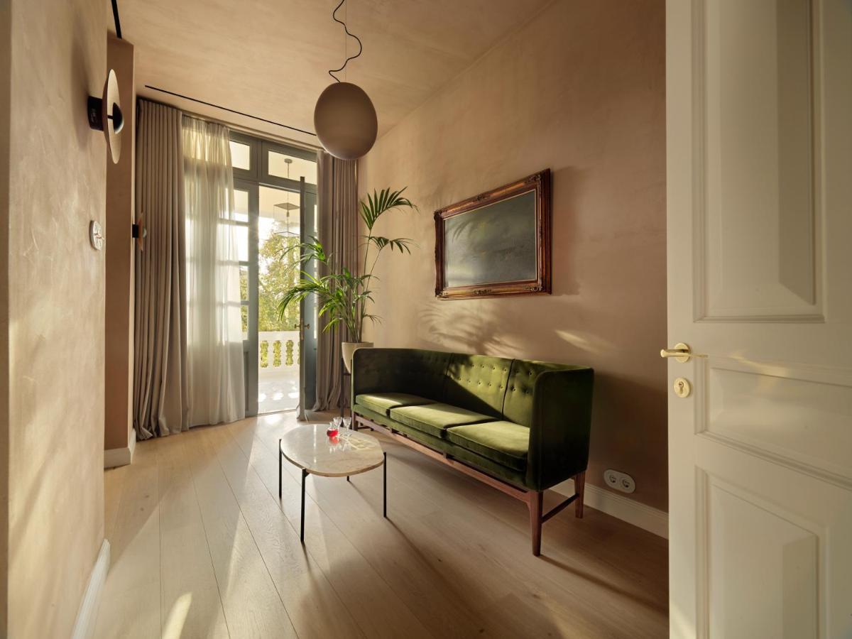 Monument Hotel Athene
